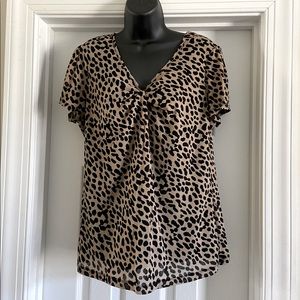 Croft and Barrow blouse. Size Large